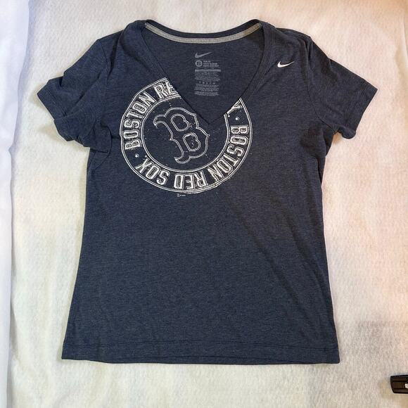 Nike Boston Red Sox Navy Blue V Neck Tee size XL - Picture 1 of 5